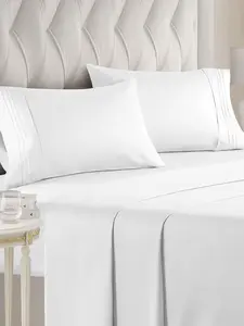 Queen Size 4 Piece Sheet Set - Comfy Breathable & Cooling Sheets - Hotel Luxury Bed Sheets for Women & Men - Deep Pockets, Easy-Fit, Extra Soft & Wrinkle Free Sheets - White Oeko-Tex Bed Sheet Set