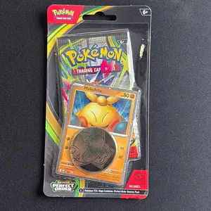 Pokémon Trading Card Game - Makuhita Single Pack Blister - Perfect Order - Includes 1 Pokémon TCG Mega Evolution Perfect Order Booster Pack and Makuhita promo card + Snorlax coin