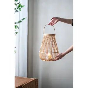 D9.5x13.5" Sienna Bamboo Lantern with Rope Handle On-Site