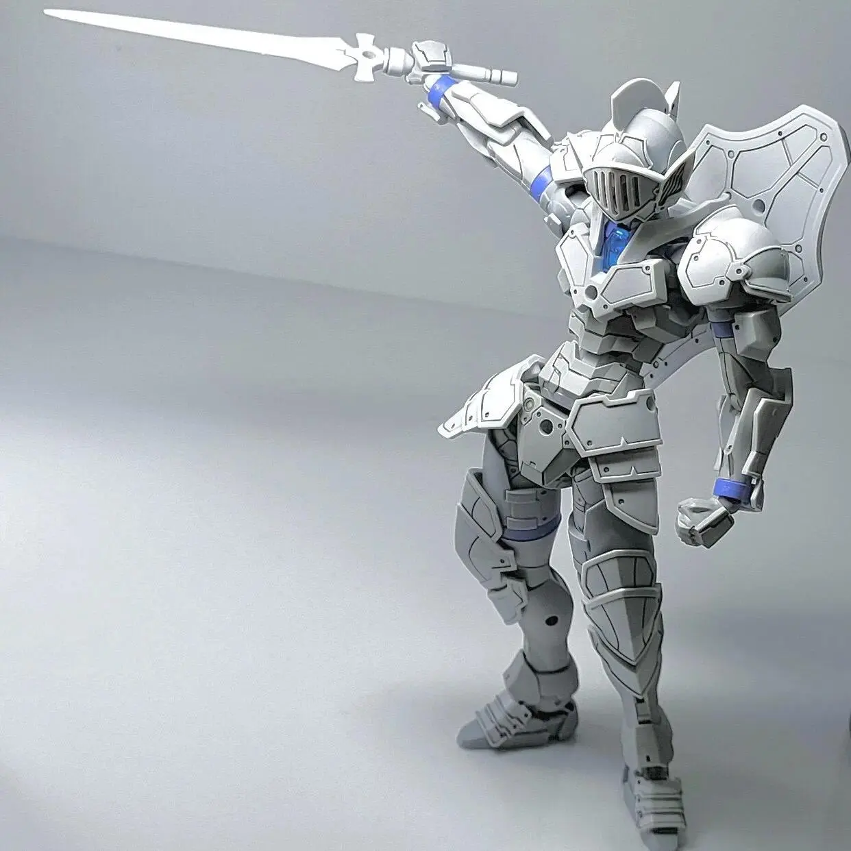 YULONGFANG KO 30MF Rosan Knight White  Assembly Model Kits Rosan Liber Knight Alime Action Figure Anime Robot Plastic Toy Gift