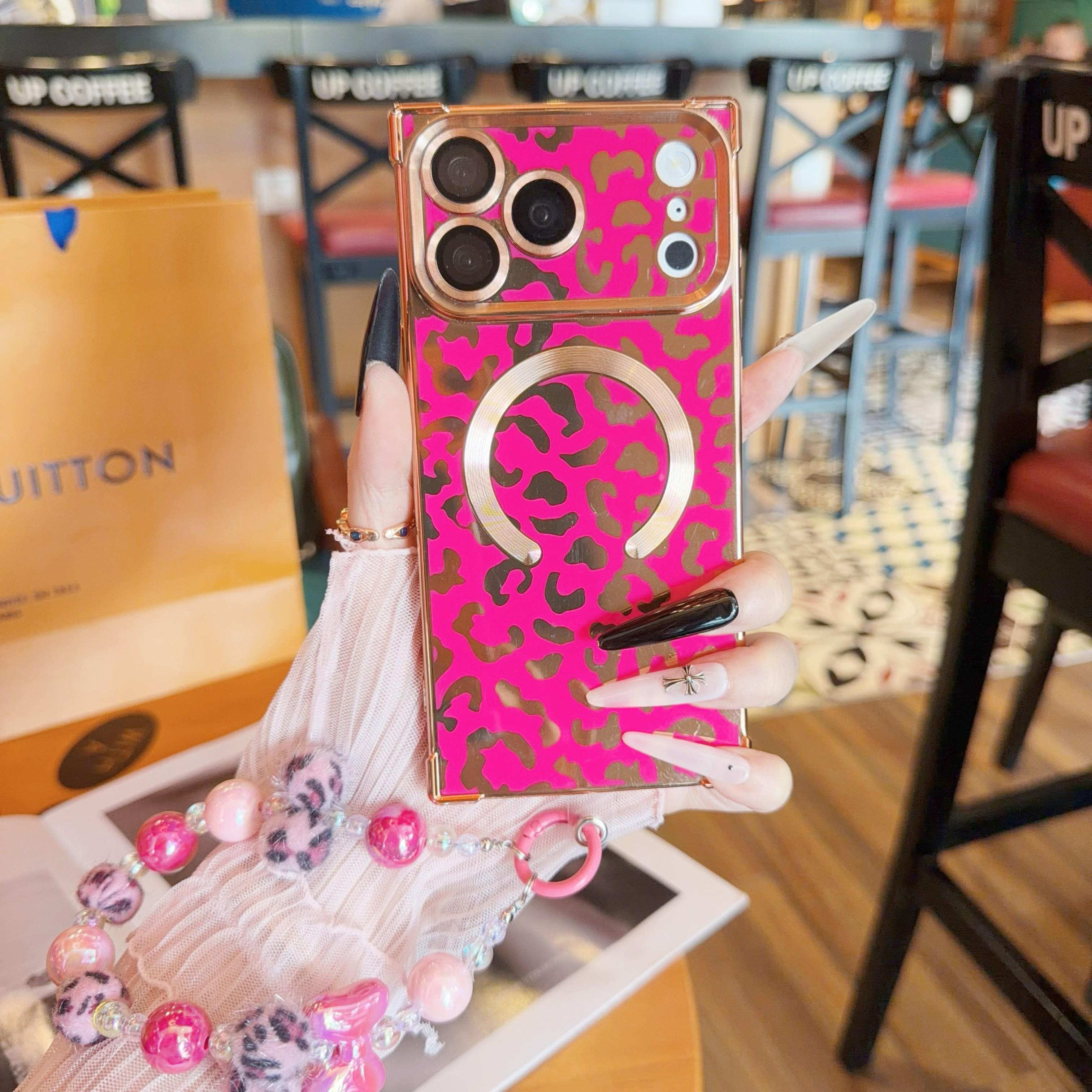 Women's Luxury Leopard Print Glossy Square Phone Case 4-Piece Set - MagSafe Compatible, Drop-Resistant, Durable - with Matching Bead Decoration, Lanyard, Heart-Shaped Bracelet - for iPhone 17/16/15/14/13 Pro Max Mobile Device Accessory