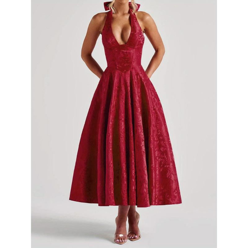 Women'S Elegant Jacquard Halter Neck Sleeveless Open Back A-Line Maxi Dress - Low-Cut Formal Party Evening Gown with Train, Solid White All-Season Evening Dress for Weddings, Proms & Special Occasions, Structured Waist & Flowing Skirt, Year