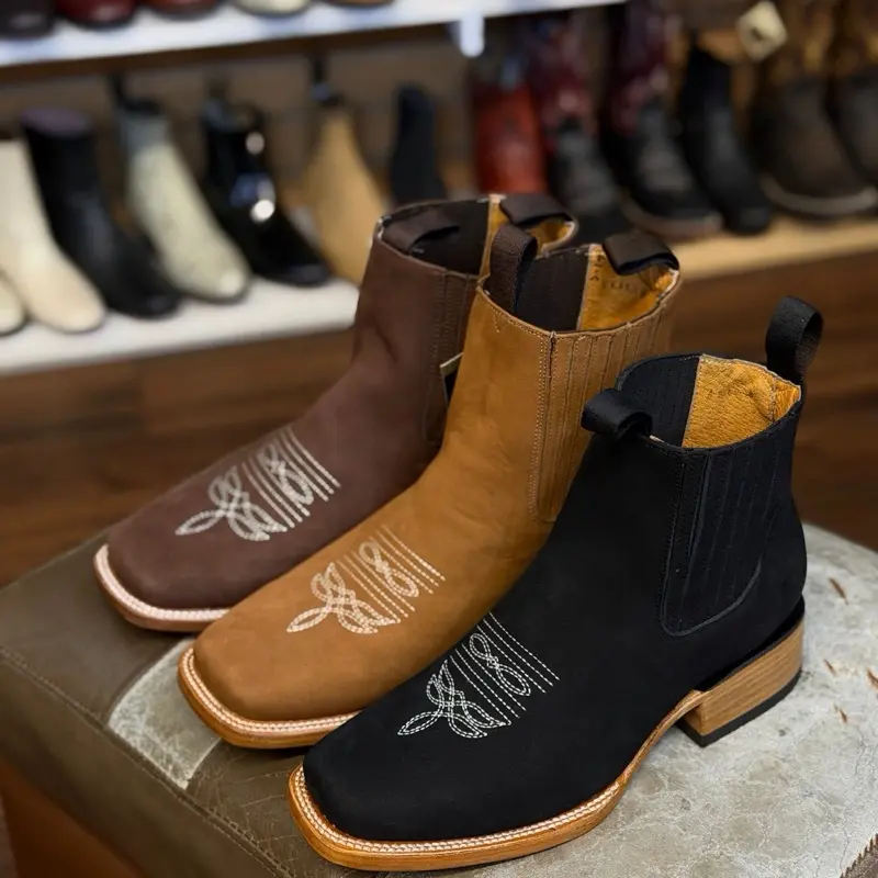 Toro Bravo SquareToe Botin for Men - Brown Color with White Embroidery
