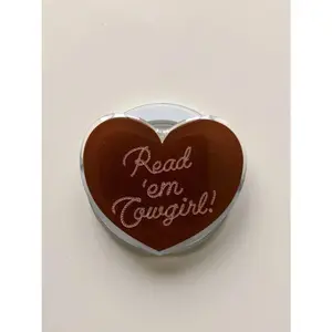 Read 'Em Cowgirl Magnetic e-Reader Grip