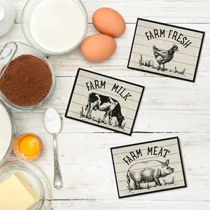 2D flat 3-piece set of farm animal wooden signs, wooden wall signs of cows, roosters and pigs, artistic decoration for the kitchen walls of rural farmhouses, suitable for home kitchen wall decoration