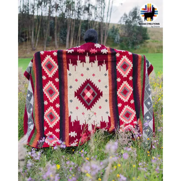Wild Red Alpaca Wool Blanket - Natural Color, Soft and Cozy Design, Ideal for Cuddling and Comfort
