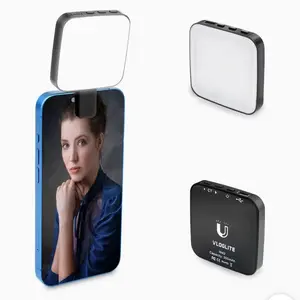 Magnetic phone light