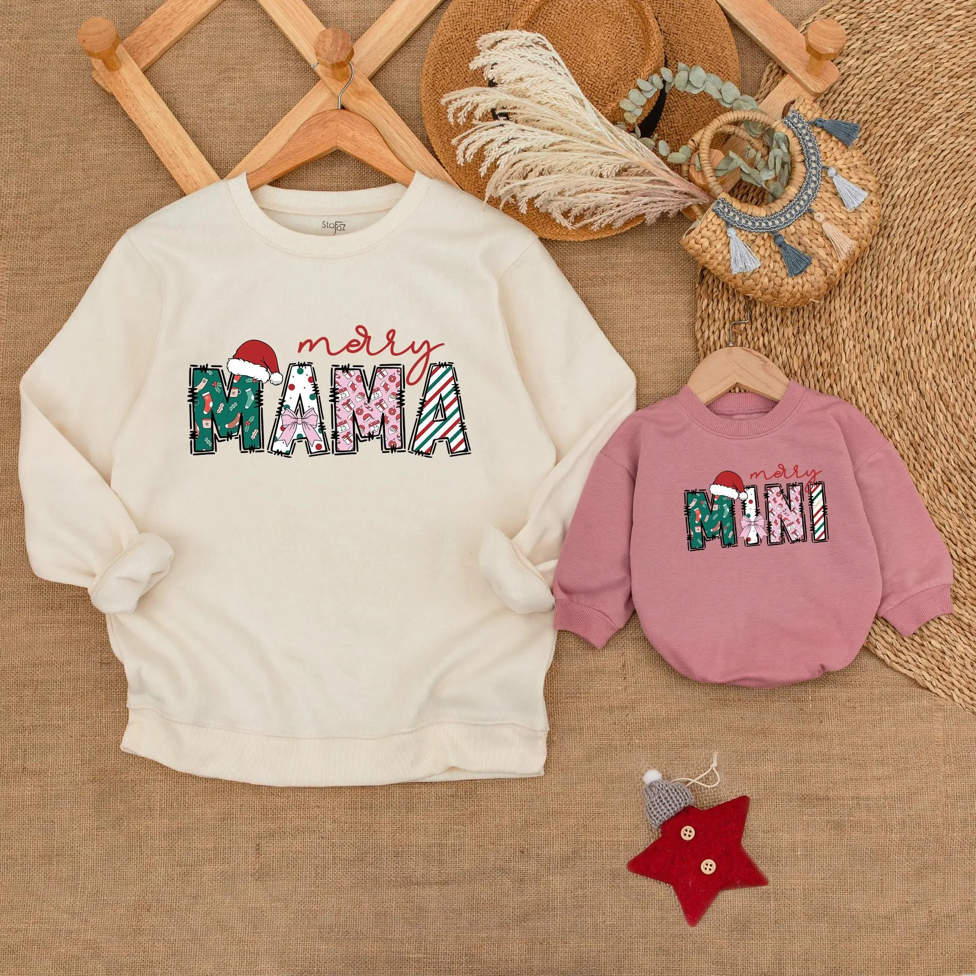 Merry Family Sweatshirts, Mommy and Me Christmas Sweaters, Matching Christmas Sweaters, Christmas Outfit, Matching Christmas Sweatshirts