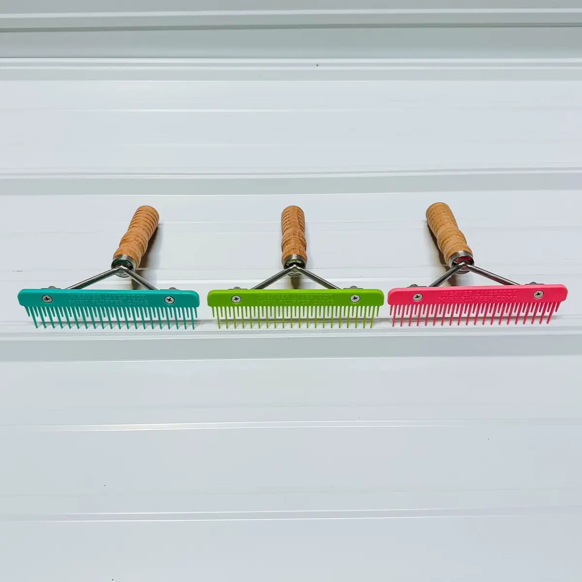 Pastel Mini Fluffer Comb Pastel Mini Fluffer Comb