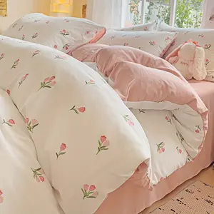 3pcs Duvet Cover Set, INS Style New American Small Floral Duvet Cover Set, 1 Duvet Cover + 2 Pillowcases, Comfortable and Breathable, Machine Washable, Non-fading and Non-deforming, Creates a Comfortable Sleep, Suitable for All Seasons, Skin-friendly and