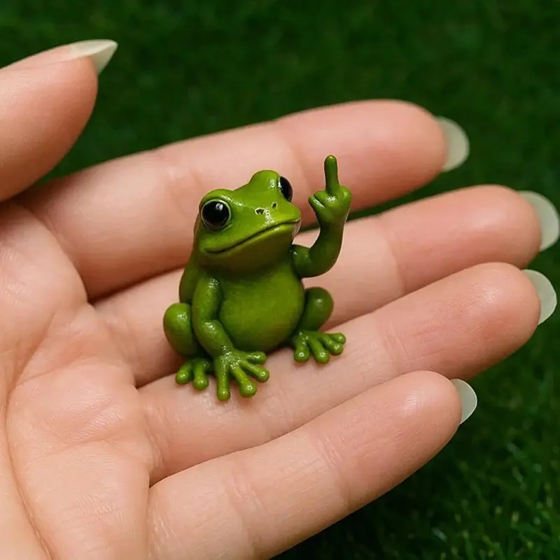 Funny middle-finger animal figurines, mini dog and cat decorations, desktop ornaments, resin Highland cow and frog sculptures, suitable for home and office.