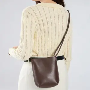 1pc Sleek Small Bucket Shoulder Bag, Smooth Finish Crossbody Purse With Thin Strap, Lightweight Daily Pouch For Ladies Casual Outings And Commuting