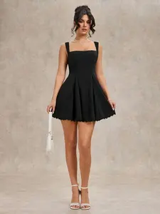 Women’s Black And White Back Bow Lace Backless Mini Dress