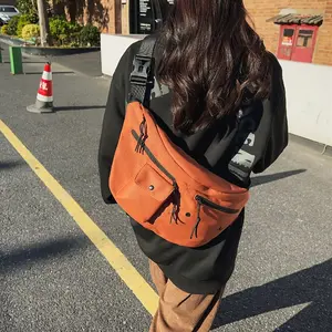 Large Capacity Chest Bag, Casual Crossbody Bag, Multi-Pocket Waist Bag, Suitable for Outdoor Sports And Travel