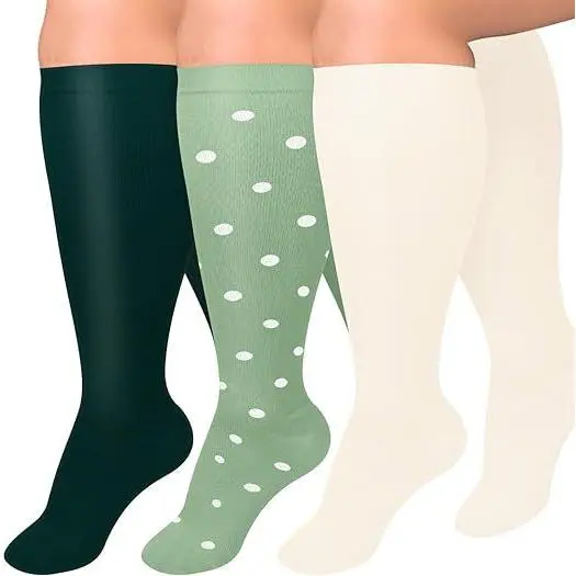 3 pairs of styles 20  Black/Green Dot/Sk