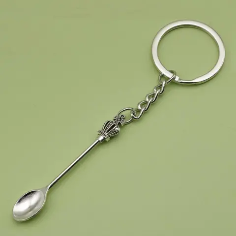 Crown & Teaspoon Design Keychain, Fashionable Metal Keychain for Women & Men, Trendy All-match & Exquisite Keychain for Birthday Gift, Stylish Keychain, Fashionable Alloy Keychain, Keyrings