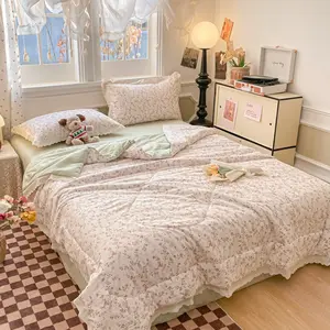 Breathable Farmhouse Quilt (no Pillow Insert), Single & Twin Bed, Plant Floral & Plain Dual-Sided Thin Blanket