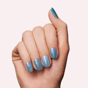 Magnetic Cat Eye Gel Polish by Dashing Diva, 3-in-1 Formula, 14-Day Velvet, Power Magnet Included, Icy Blue, 10ml