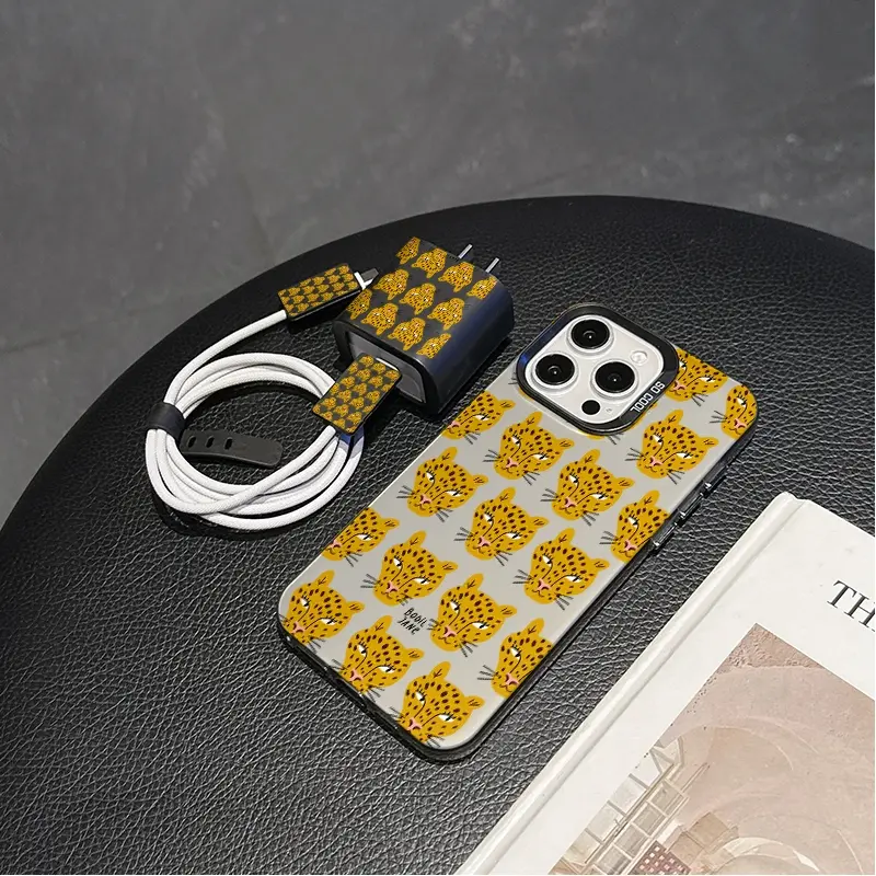 Leopard Head Phone Case Set, Includes Charger Cover & Cable Protector, Anti-Drop Tpu Shell for iPhone Models, Perfect Gift
