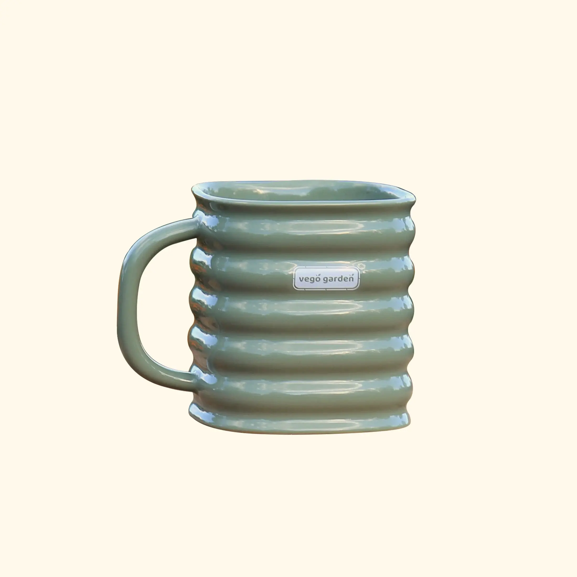 Vego Garden Ceramic Coffee Mug - Durable Reusable Cup, Washable for Drink Consumption, Versatile Use with Convenient Storage