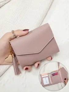 Retro fashion three fold short wallet, Trifold wallets, multiple card slots and ID clips, zippered coin purse, portable buckle, multifunctional wallet, credit card holder, suitable for daily use, perfect mini wallet gift choice, ideal for women