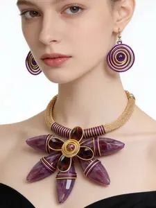 Creative new exaggerated 5-piece long bead woven sunflower shaped pendant, high-end necklace earring set