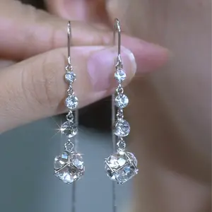 LisiZen Luxury Long Tassel Thread Earrings for Women, 2025 Chic Design, Slimming Elegant Minimalist Statement Jewelry DZEH2614