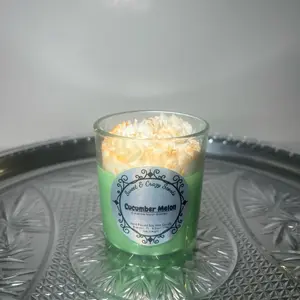 Cucumber Melon Scented Candles 7oz - Perfect for Relaxation and Aromatherapy