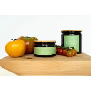 Secret Garden Collection: Heirloom Tomato