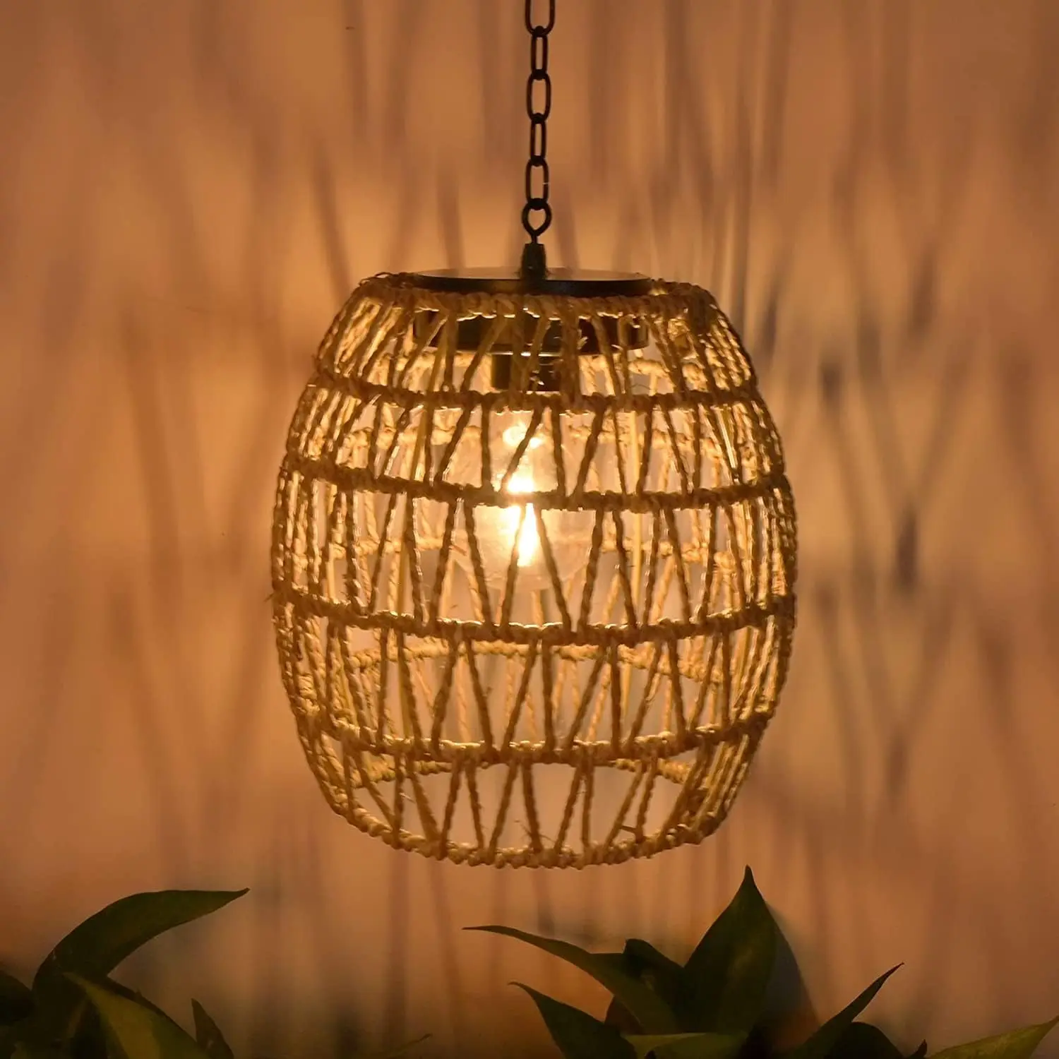 Outdoor Solar Hanging Lantern, Rattan Outdoor Chandelier Solar Chandelier Outdoor Outdoor Chandelier for Gazebo Solar  Hanging Lamp for Hallway Garden Patio Gazebo