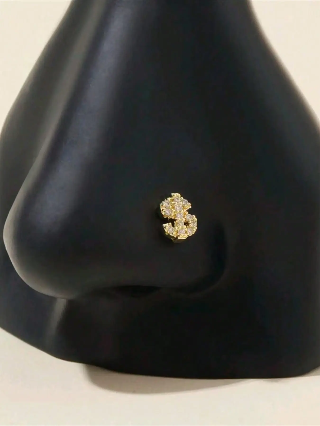 Sparkling Rhinestone Dollar Sign Nose Ring, Nose Piercing Jewelry, Chic Body Jewelry, Unique Style Accessory for Daily Wear, Eye-Catching Design with Shimmering Details, Nosepiercings