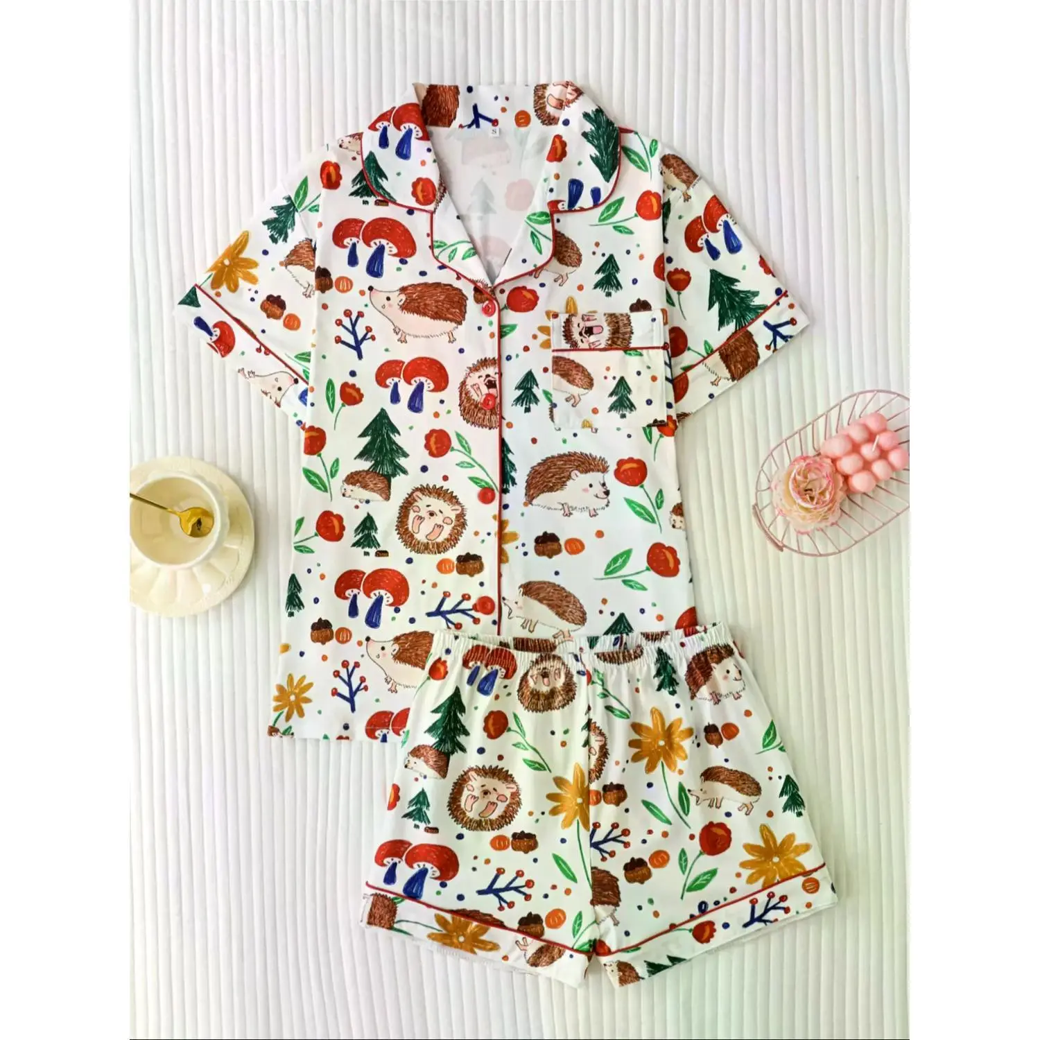 Women's Cartoon Hedgehog Print Sleepwear Set: Casual Short Sleeve Top & Comfy Shorts Pajama Ensemble for Elegant Ladies