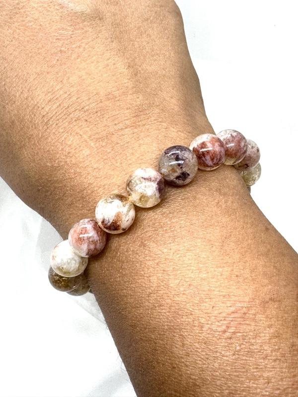 Urban Rutile’s Citrine and Fire Quartz beaded bracelet Urban Rutile’s Citrine and Fire Quartz beaded bracelet