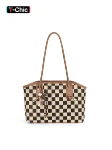 Checkered Shoulder Bag for Women, Fashionable Underarm Bag, Simple Handbag, Lightweight Casual Female Bag with Stylish Bow and Key Charm, Versatile Zippered Tote Bag, Elegant Minimalist high-quality Daily Commuting Bag