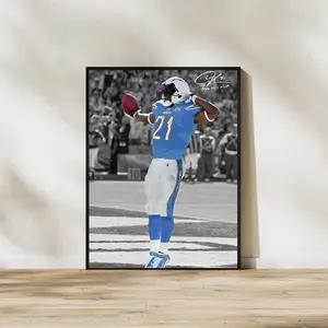 LaDainian Tomlinson Art Print San Diego Chargers Football Poster, Football Wall Decor Sports Fan Gift, for Sports Fans & Home Office Display, Poster Football Gifts - Unframed