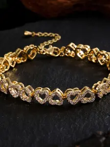 Crystal heart-shaped bracelet, lightweight luxury gold and silver jewelry, featuring sparkling zirconia and a gold and silver color scheme, creating a sophisticated and high-end look, Bracelet Design