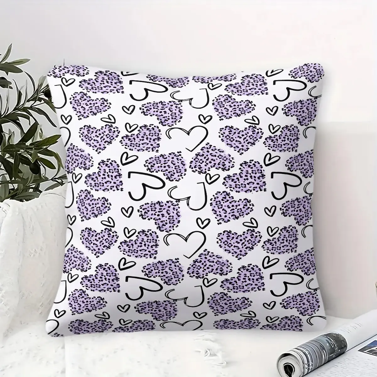 Leopard Print Heart Throw Pillow, Cute Black Line Love Cushion Accent Pillow Includes Pillow Core, Soft Y2K Girly Aesthetic Decorative Pillow, Perfect for Sofa Couch Bedroom Living Room Dorm, Gift for Teen Girls Women
