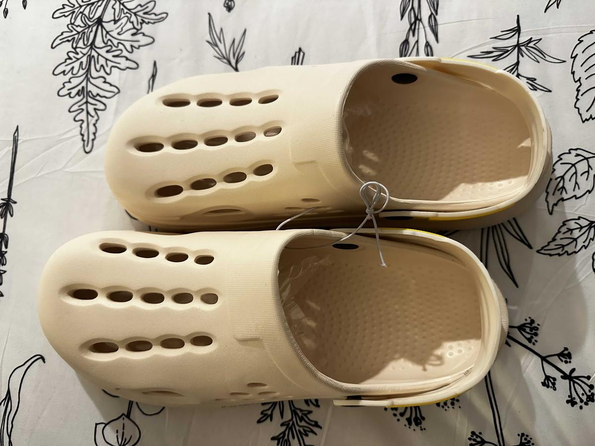 Item: White, CN44-45