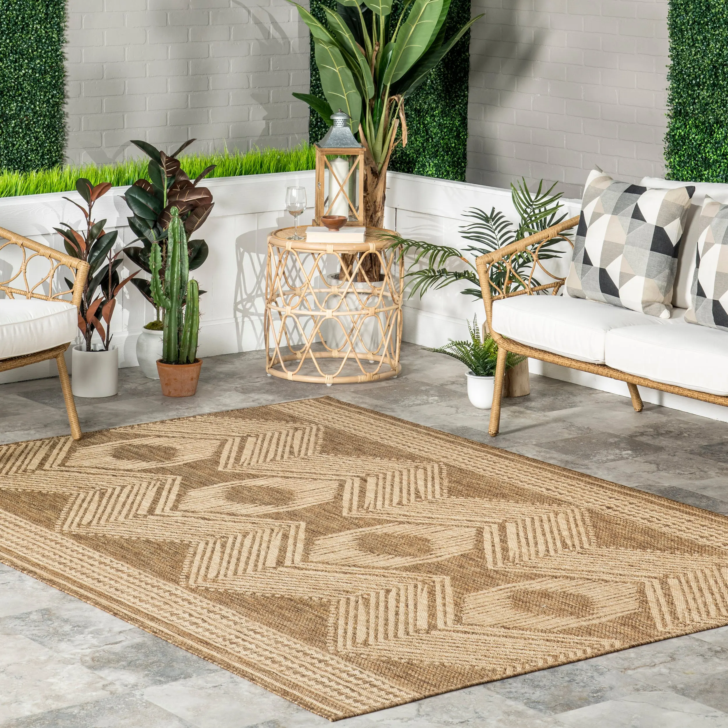 Ranya Tribal Indoor/Outdoor Area Rug