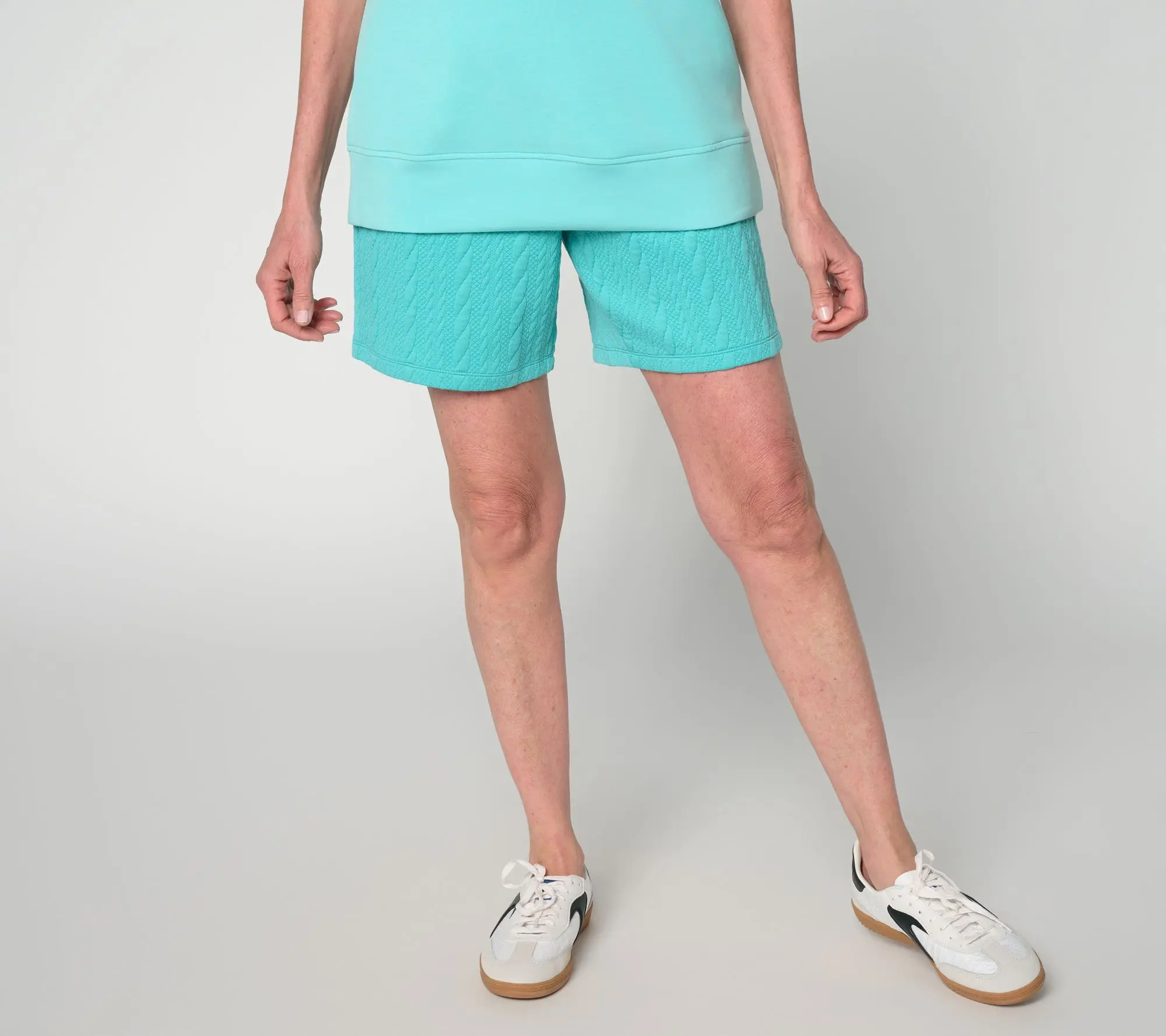 Belle by Kim Gravel Regular Cable Chic Textured Short