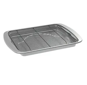 Aluminum Oven Bacon Pan with Nesting Rack, 12.7 x 17.4 x 1.6