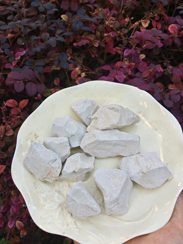 clay Edible Gray Clay Chunks 100% Natural Zero Additives Food Grade & Cosmetic Grade Slightly Adhesive 4oz 113g for Versatile Uses Craft