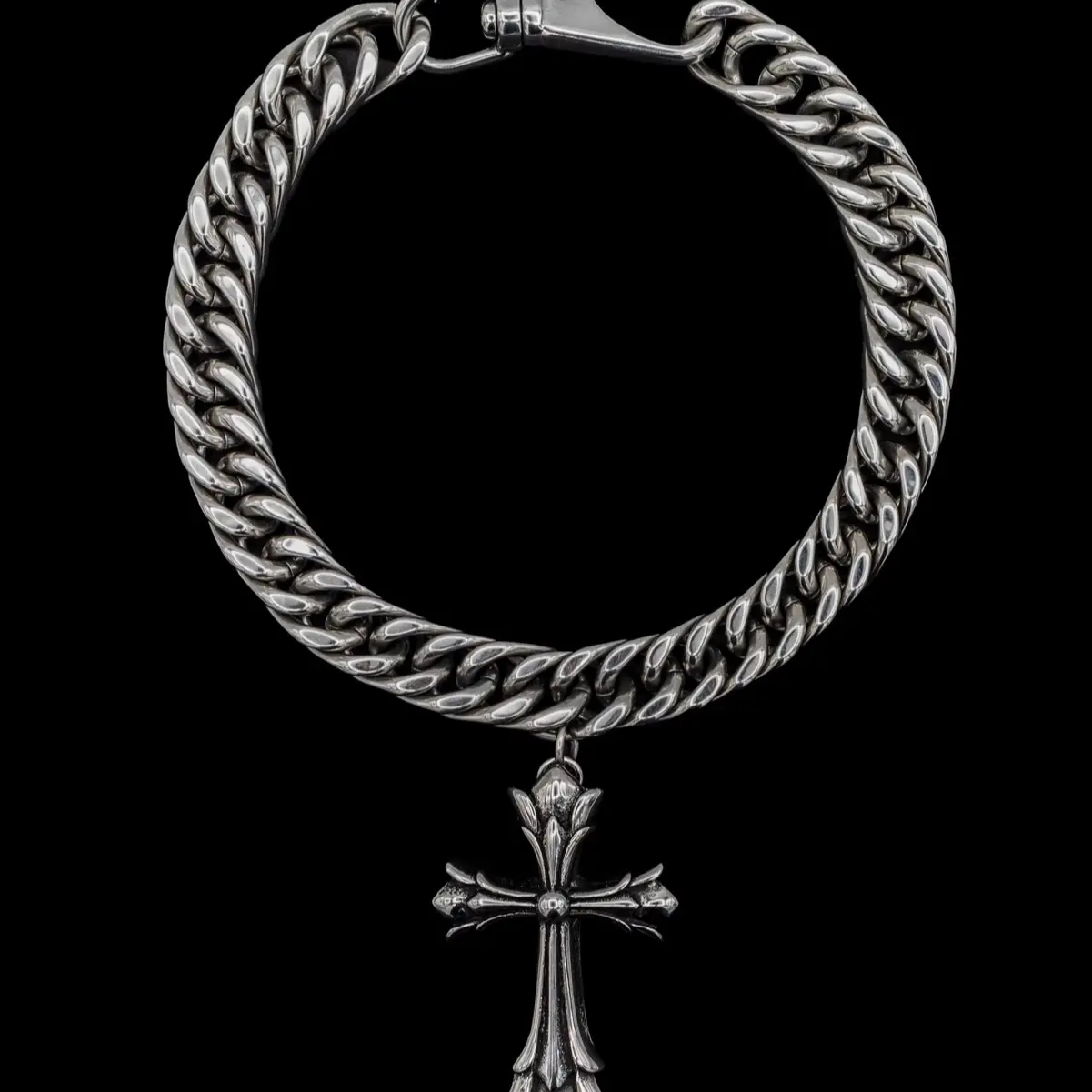 Chrome Cross Choker