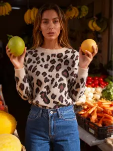 Autumn Winter Unique Design Leopard Print Round Neck Sweater, Vintage Animal Pattern Loose Fit, Comfortable Knitwear for Daily Wear