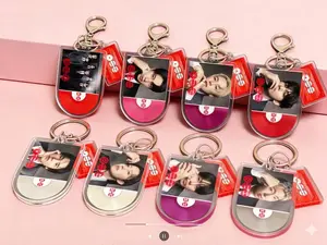 7 Members Acrylic Keychain, K-Pop Vinyl Record Cassette Charm, King Boys Merch, Cute Key Accessory