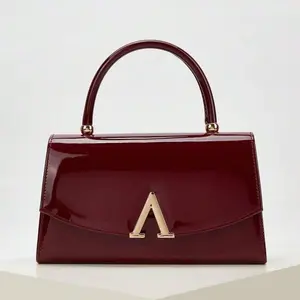 Stylish Luxury Solid Color Handbag, Patent Clutch Woman Wallet PU Portable On Purse Everyday Crossbody Bag Shoulder Bag Trending Purses for 2026 with Chain for Office, College, Work, Business, Commute, Outdoor