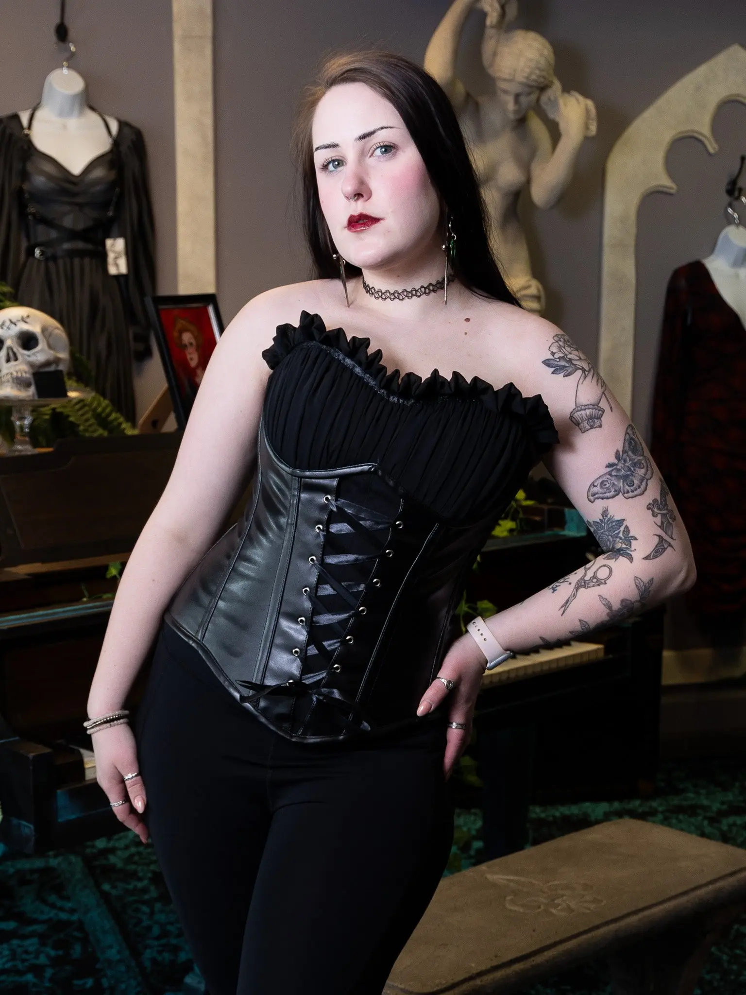 Beatrix Faux Leather Fullbust Corset
