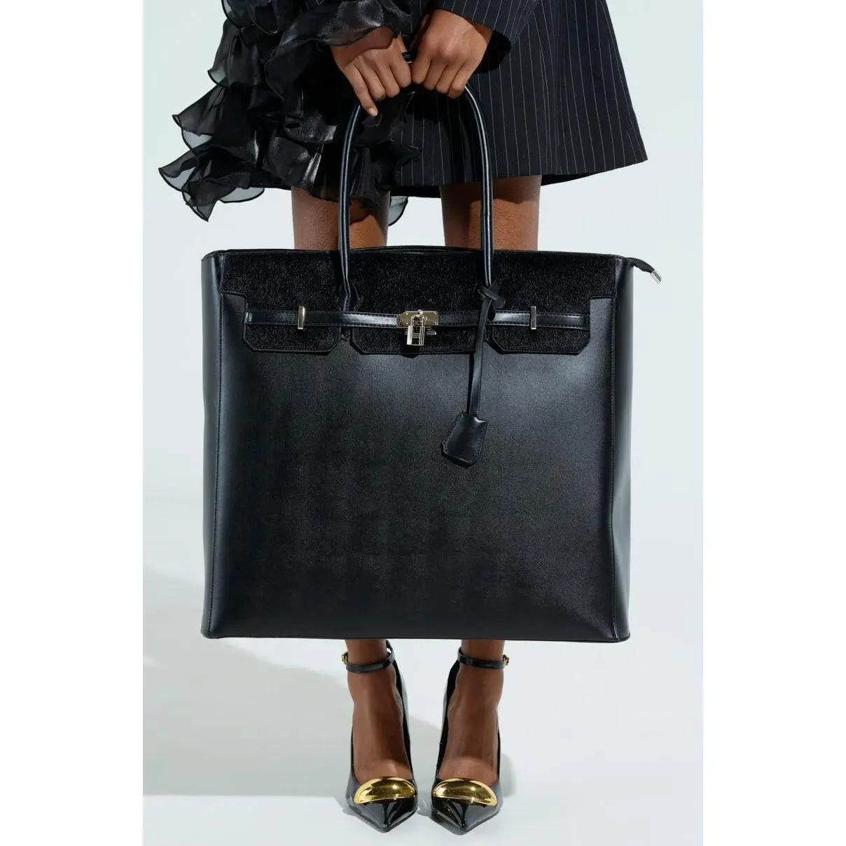FEEL ME OVERSIZED TOTE FEEL ME OVERSIZED TOTE