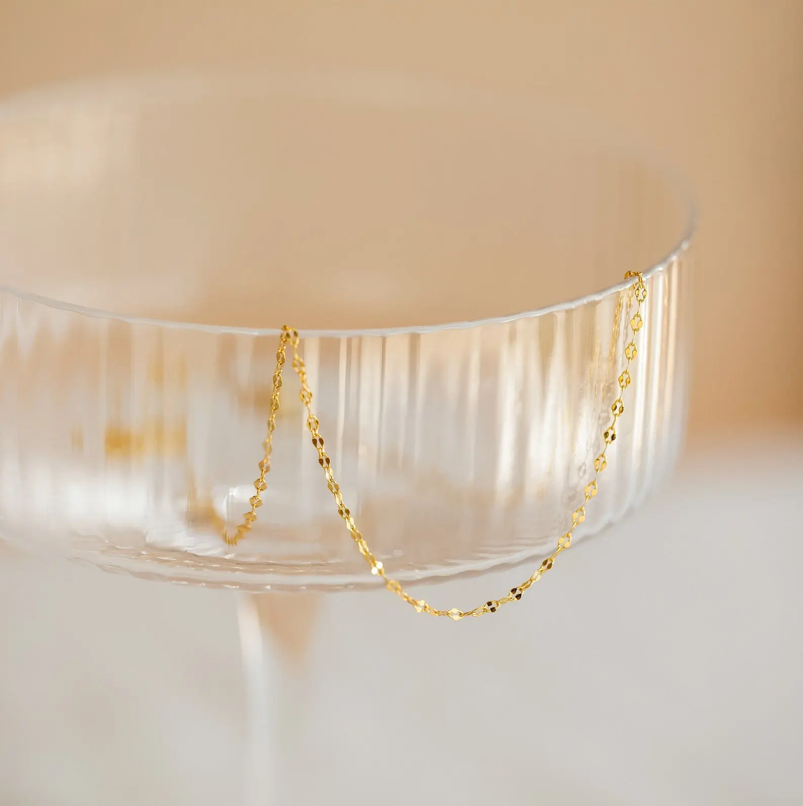 Josephine Chain Necklace by Caitlyn Minimalist - Dainty Mirror Chain Layering Necklace in Gold & Silver - Minimalist Jewelry for Everyday Wear - Best Friend Gift