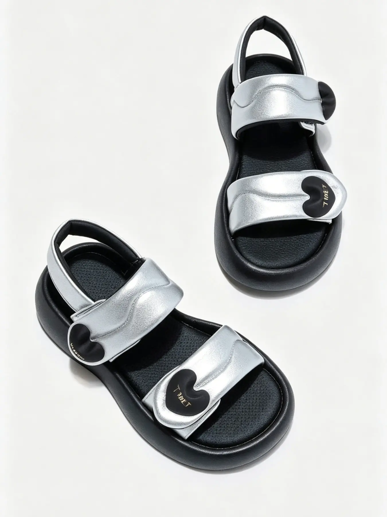 Toddler Little Girls Heart Decor Platform Sandals, Adjustable Strap Soft Non-Slip Sole Summer Shoes, Kids Casual Outdoor Beach Flats, Summer Style Sandals